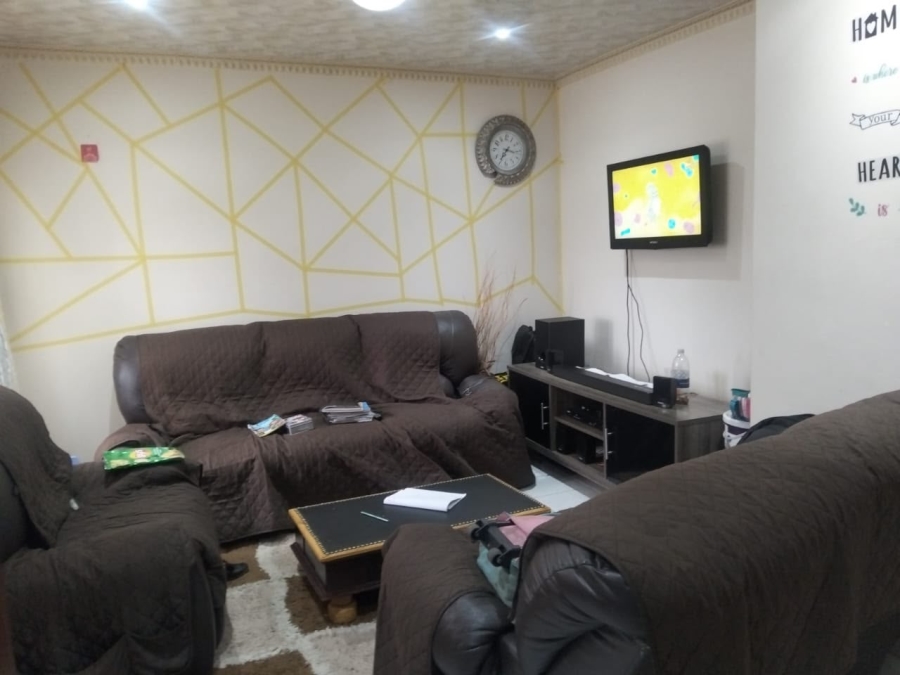 2 Bedroom Property for Sale in Mandela View Free State
